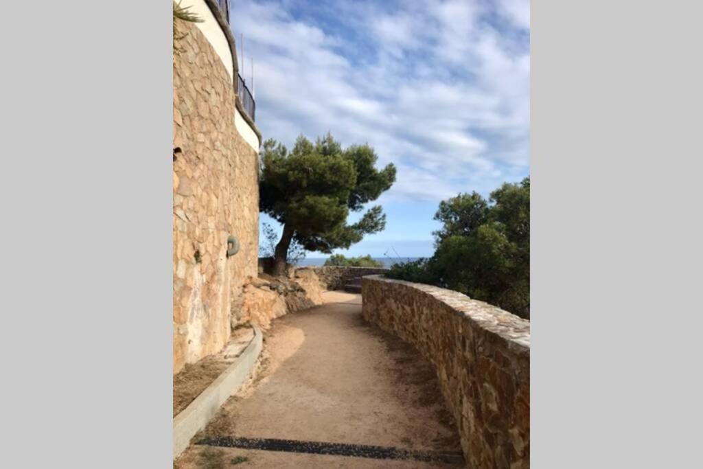 Nuevo Apartamento Moderno Elisa - A 80 Metros De La Playa Para 5 Personas Sant Feliu de Guixols Exterior photo
